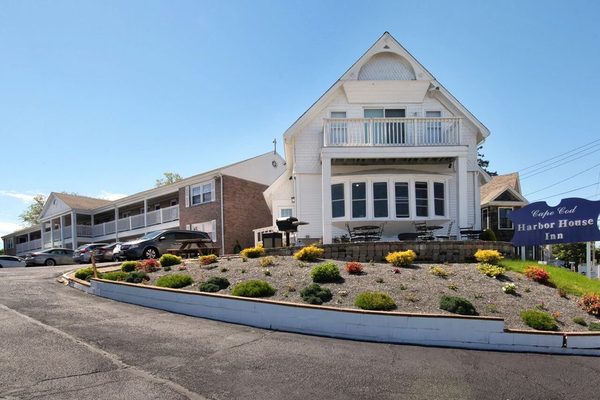 Cape Cod Harbor House Inn — Property
