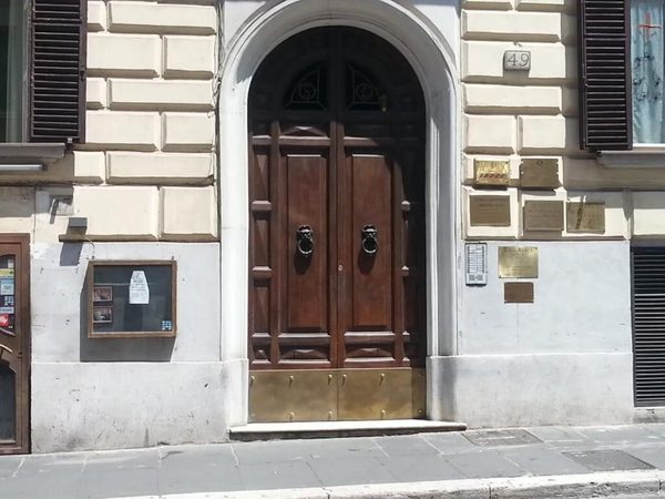 Cardilli Luxury Rooms — Property