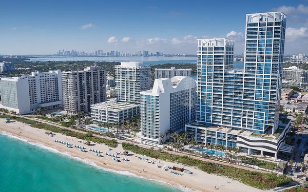 Carillon Miami Wellness Resort Miami Beach Florida — Property