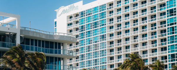Carillon Miami Wellness Resort Miami Beach Florida — Property