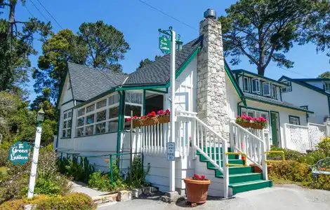 Carmel Green Lantern Inn — Property