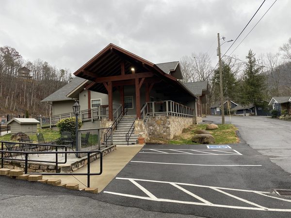 Carr s Northside Cottages Motel Gatlinburg Tennessee — Property