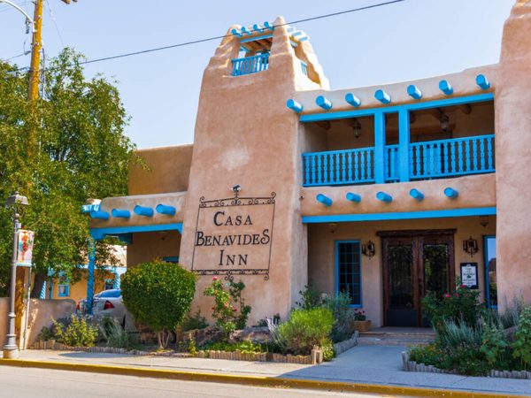 Casa Benavides Historic Inn Taos Taos County New Mexico — Property