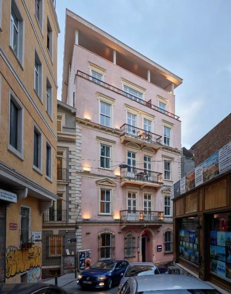 Casa Di Bava Istanbul — Property