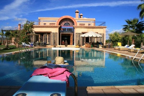 Casa Taos — Property