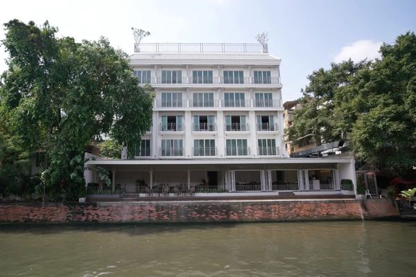 Casa Vimaya Riverside — Property