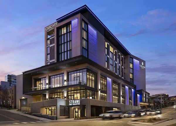 Cascade Hotel Kansas City a Tribute Portfolio Hotel — Property