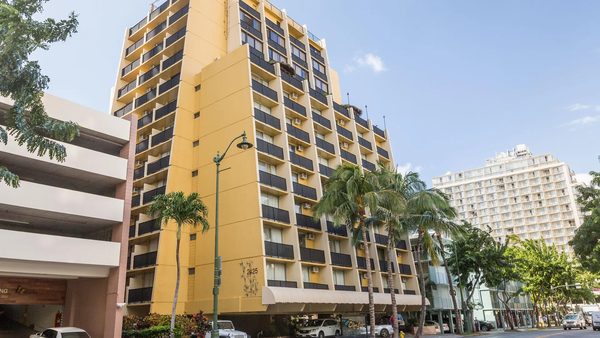 Castle Bamboo Waikiki Hotel — Property