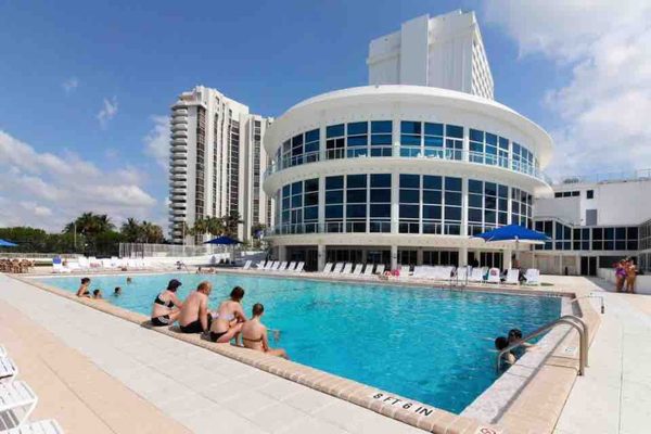 Castle Beach Suites by MiaRentals Miami Florida — Property