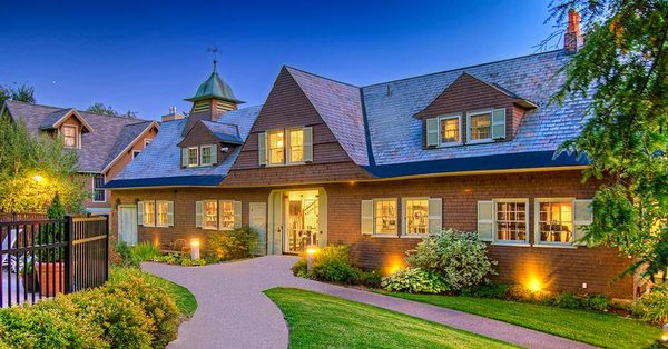 Castle Hill Resort and Spa — Property