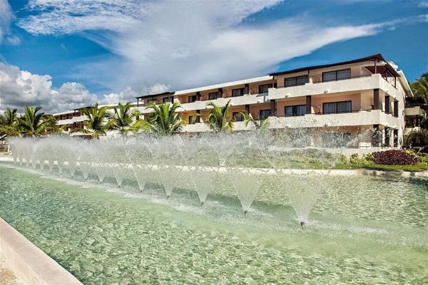 Catalonia Royal Bavaro — Property