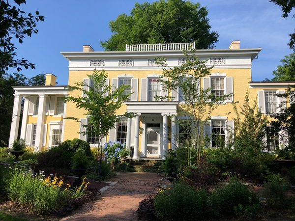 Causey Mansion Bed Breakfast — Property