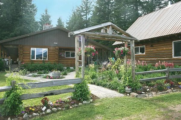 Cedar Mountain Farm Bed and Breakfast — Property