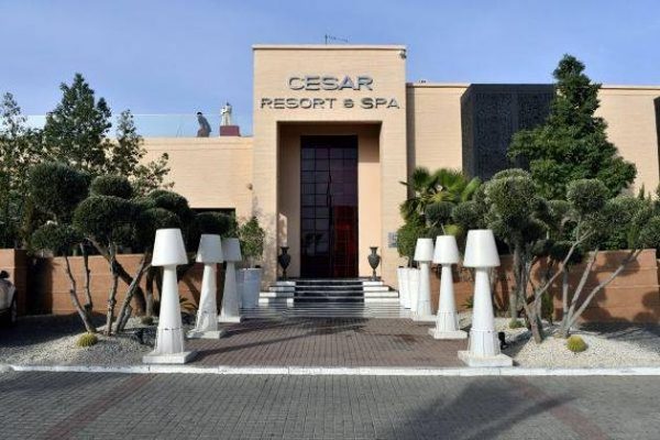 Cesar Resort Spa — Property