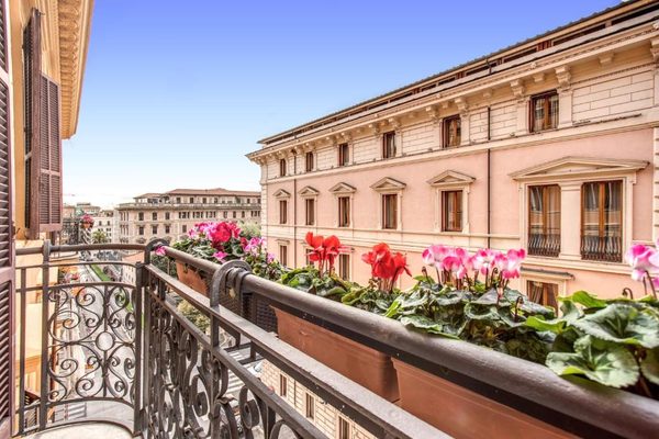 Charme Spagna Boutique Hotel — Property