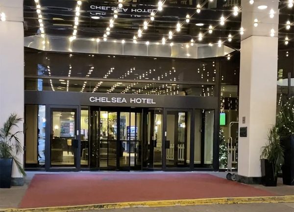 Chelsea Hotel Toronto Toronto Ontario — Property