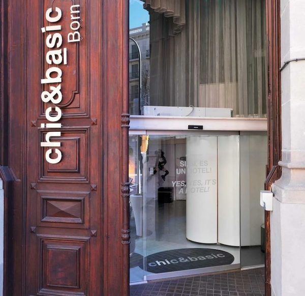 Chic basic Born Boutique Hotel Barcelona Catalonia — Property