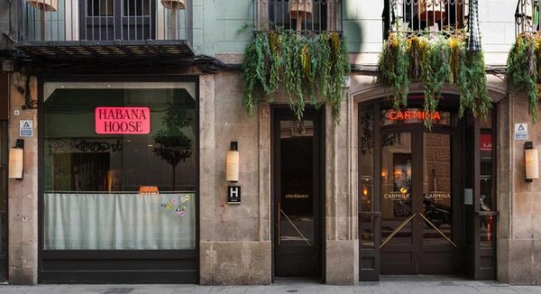 Chic basic Habana Hoose Barcelona Catalonia — Property