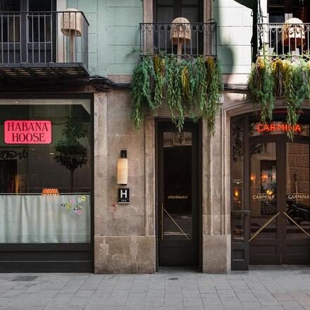 Chic basic Habana Hoose Barcelona Catalonia — Property