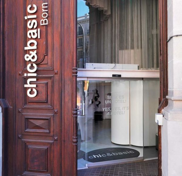 Chic basic Lemon Boutique Hotel Barcelona Catalonia — Property