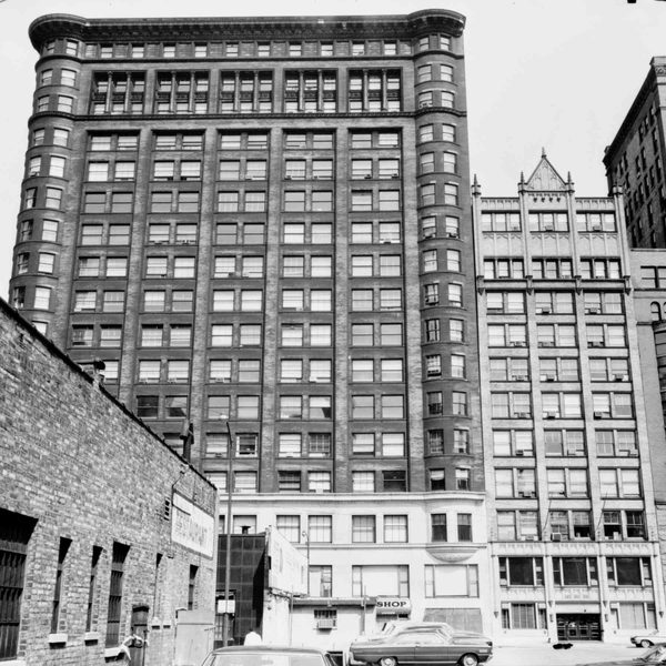 Chicago Old Colony Chicago Illinois — Property