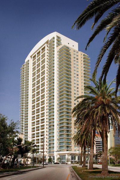 Churchill Suites Miami Brickell Miami Florida — Property