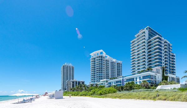 Churchill Suites Monte Carlo Miami Beach Miami Beach Florida — Property