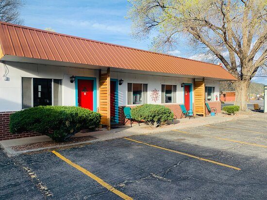 Circle R Motel — Property
