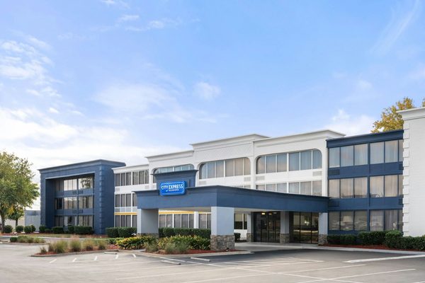 City Express by Marriott Charlotte South End — Property