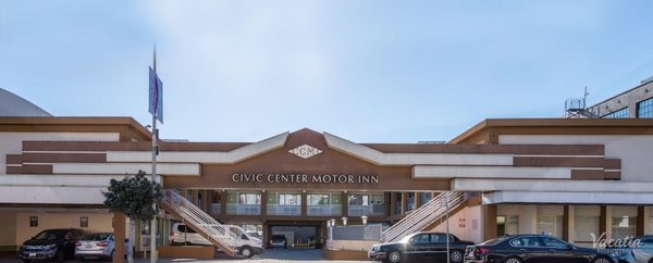 Civic Center Motor Inn — Property