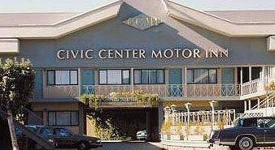 Civic Center Motor Inn — Property