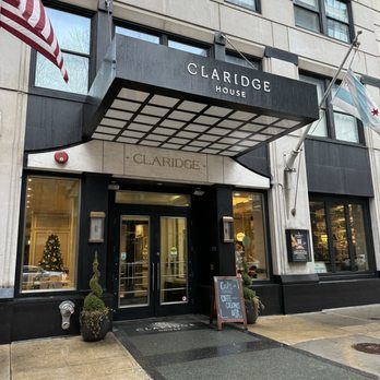 Claridge House Chicago Tapestry Collection by Hilton Chicago Illinois — Property