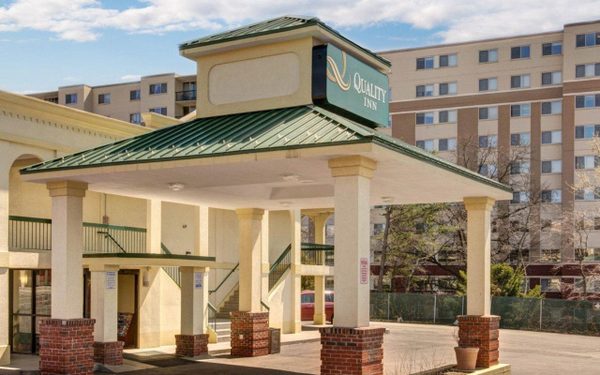 Clarion Hotel Suites BWI Airport North — Property
