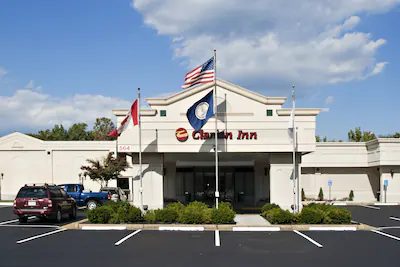 Clarion Inn — Property