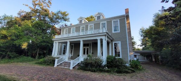 Clark House Inn Clarksdale Mississippi — Property