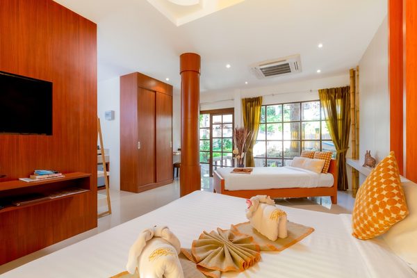 Club Bamboo Boutique Patong Beach Resort — Property
