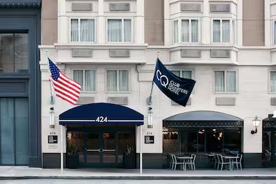 Club Quarters Hotel Embarcadero San Francisco California — Property