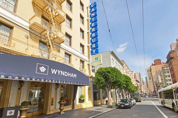 Club Wyndham Canterbury — Property