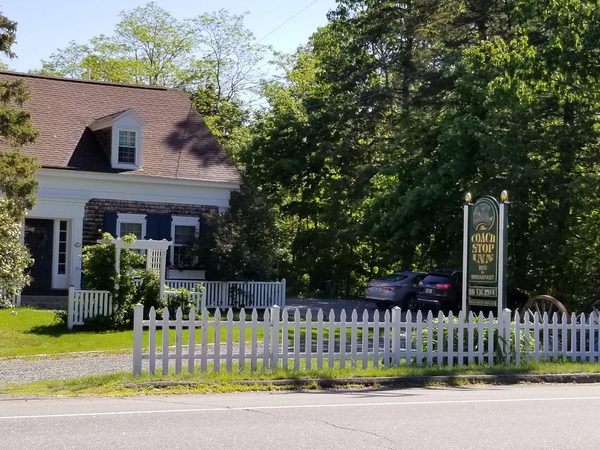 Coach Stop Inn — Property