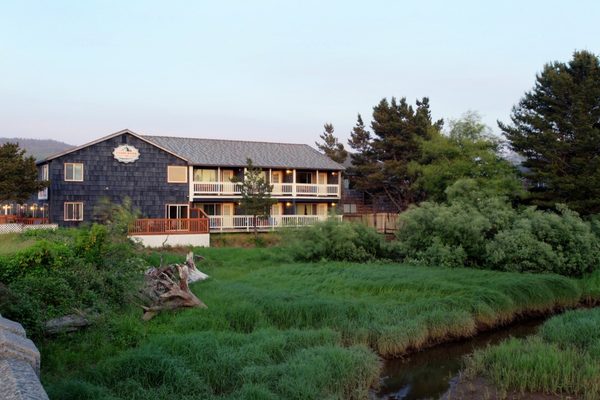 Coast River Inn by OYO Seaside — Property
