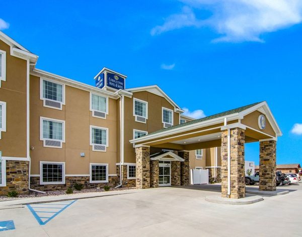 Cobblestone Hotel Suites Alpine — Property