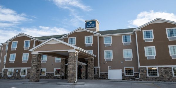 Cobblestone Hotel Suites Lamar — Property