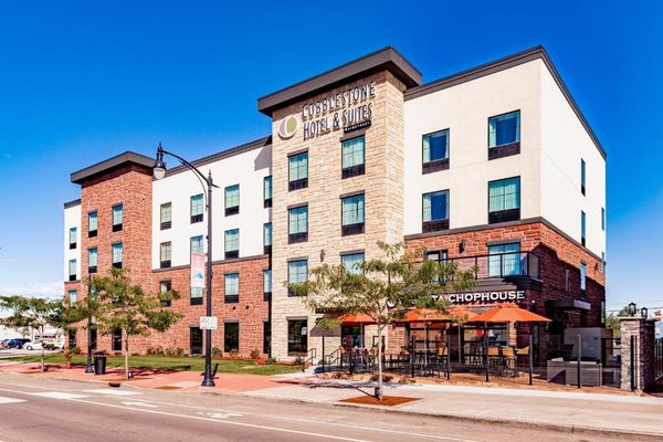 Cobblestone Hotel Suites Superior Duluth — Property