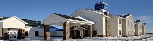 Cobblestone Inn and Suites Bottineau — Property