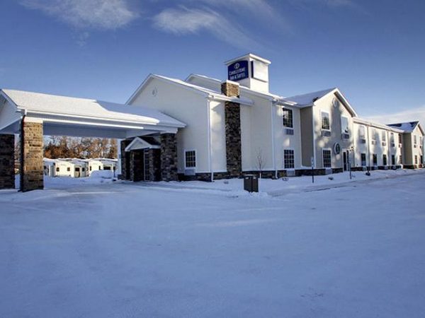 Cobblestone Inn and Suites Rugby — Property