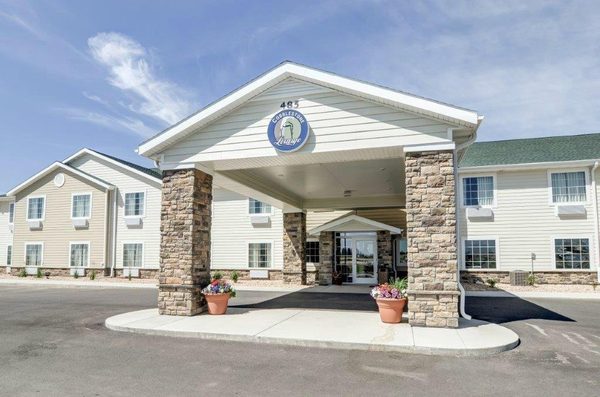 Cobblestone Inn Suites Eaton Eaton Colorado — Property