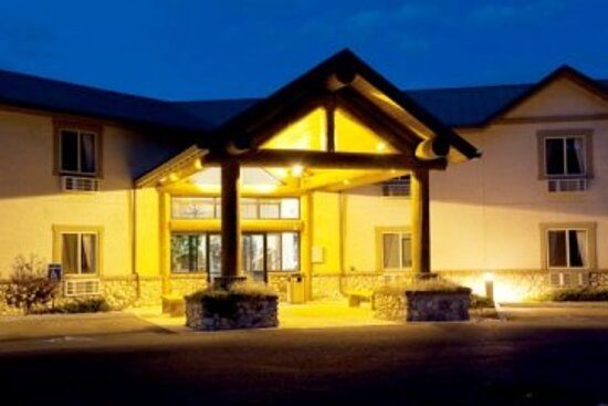 Cody Legacy Inn Suites — Property