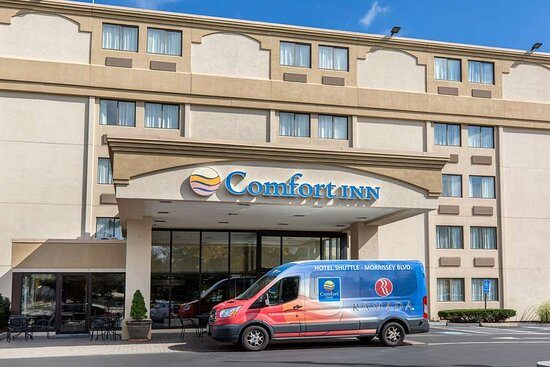 Comfort Inn Boston — Property