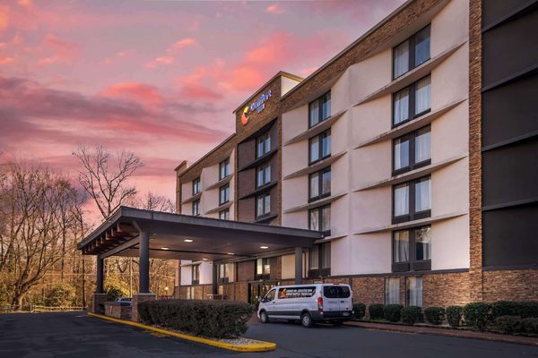 Comfort Inn Charlotte Airport Uptown — Property