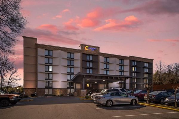 Comfort Inn Charlotte Airport Uptown — Property
